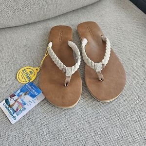 Cobian Bethany Braided Pacific Flip Flops Sandals Cream/Tan 10 NEW